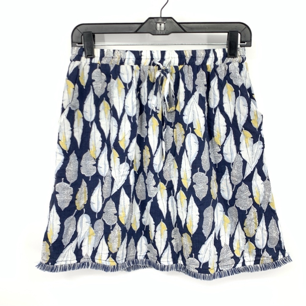 Skies Are Blue Urban Outfitters Women Size Medium Skirt Blue Feather‎ Pull On